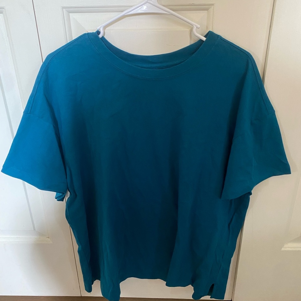 Old Navy Teal Vintage Tee